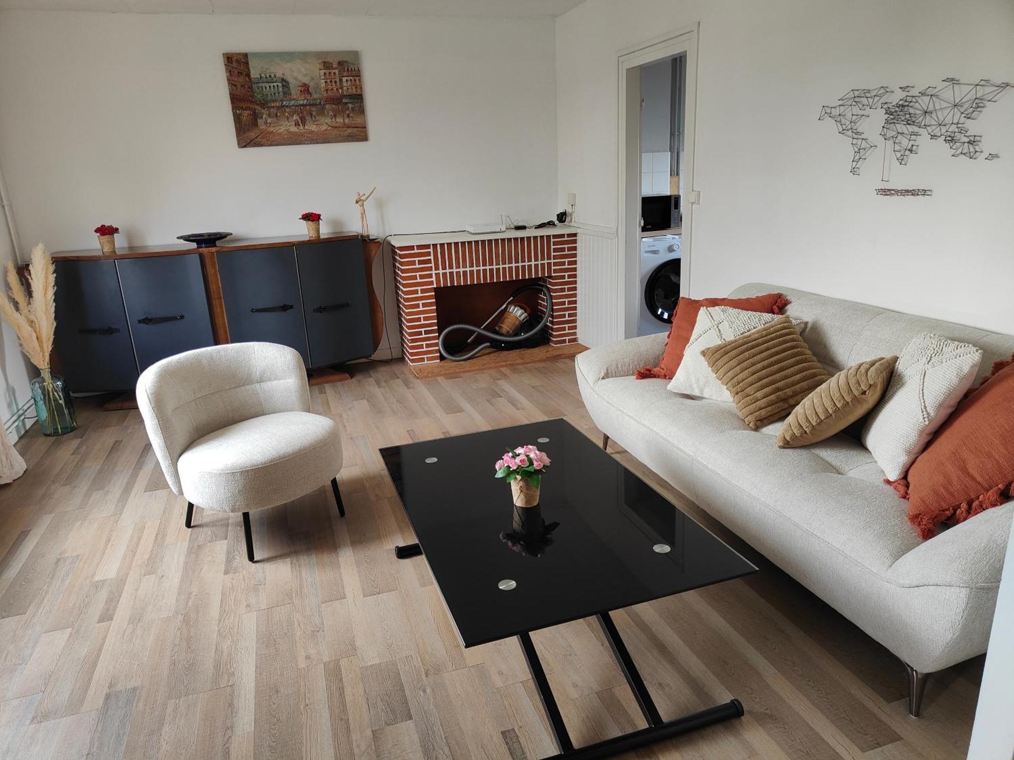 Le Repere, 400M Aeroport, 2 Chambres Tillé エクステリア 写真